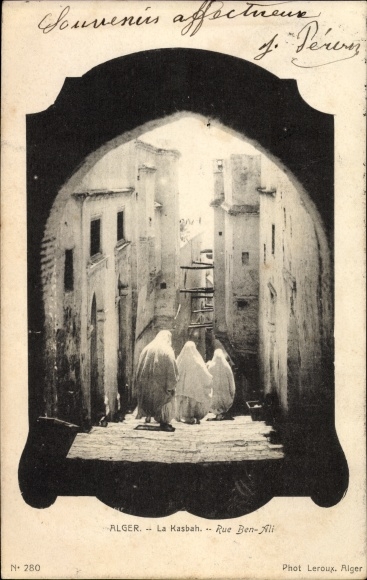 Passepartout Ak Algier Alger Algerien La Kasbah Rue Ben Ali Frauen In Traditioneller Kleidung Nr 1857072 Oldthing Ansichtskarten Afrika Unso