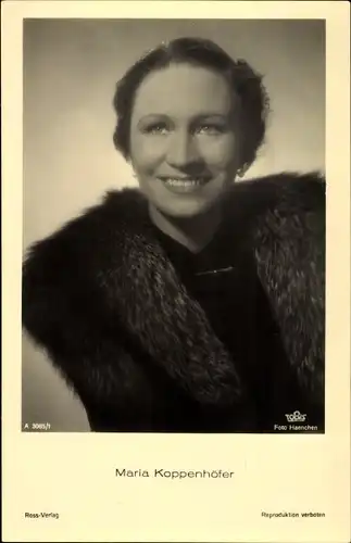 Ak Schauspielerin Maria Koppenhöfer, Portrait, Pelz, Ross Verlag A 3085 1