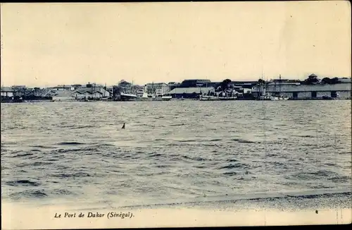 Ak Dakar Senegal, Le Port, Blick zum Hafen