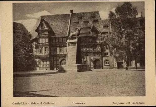 Ak Braunschweig in Niedersachsen, Burglöwe mit Gildehaus