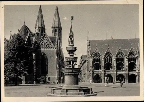 Ak Braunschweig in Niedersachsen, Altstadtmarkt mit St. Martini und Altstadtrathaus