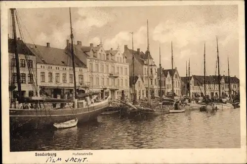 Ak Sønderborg Sonderburg Dänemark, Hafenstraße, Schiffe