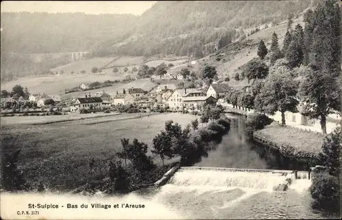 Ak Saint Sulpice Val de Travers Kt. Neuchâtel Schweiz, Bas du Village et l'Areuse, Blick auf den Ort