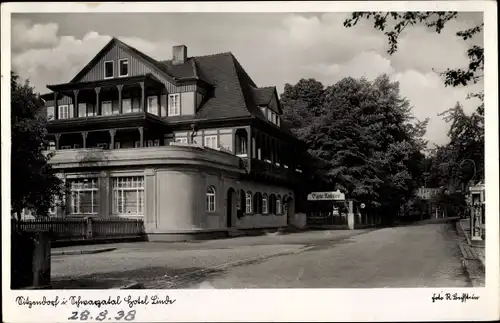 Ak Sitzendorf in Thüringen, Hotel Linde, Straßenpartie