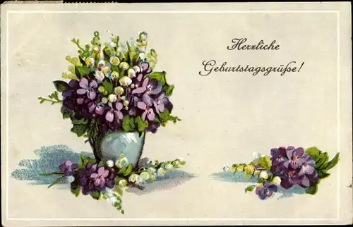 Ak Glückwunsch Geburtstag, Veilchen und weiße Blumen in einer Vase