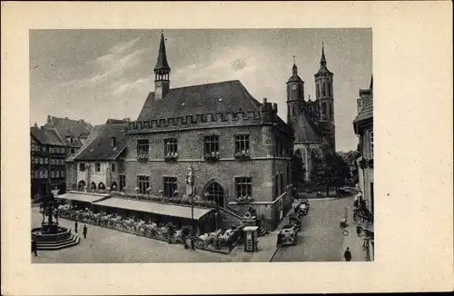 Ak Göttingen in Niedersachsen, Am Rathaus und Johanniskirche