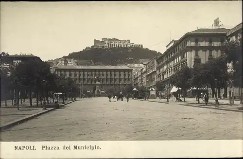 Ak Napoli Neapel Campania, Piazza del Municipio