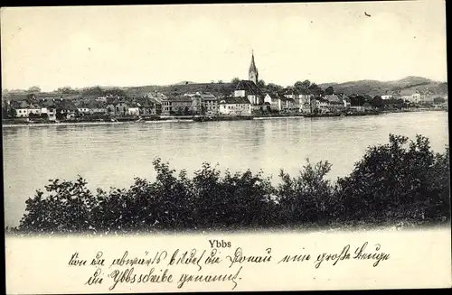 Ak Ybbs an der Donau in Niederösterreich, Panorama vom Ort, Uferpartie