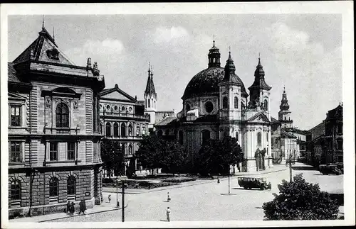 Ak Kroměříž Kremsier Reg. Zlin, Platz, Kirche