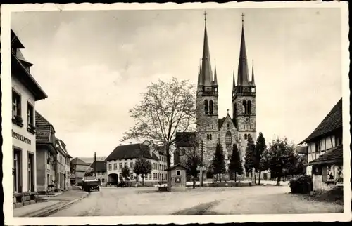 Ak Ottersweier im Kreis Rastatt, Hauptstraße mit Kirche