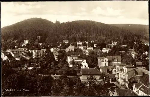 Ak Friedrichroda im Thüringer Wald, Panorama vom Ort