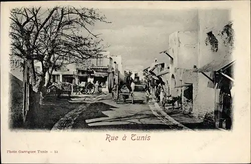 Ak Tunis Tunesien, Rue, Straßenpartie im Ort