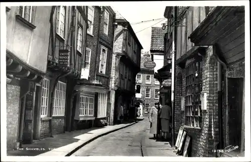 Ak York Yorkshire England, The Shambles, Geschöfte, United Friendly