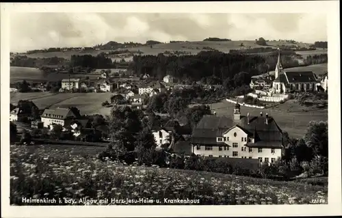 Ak Heimenkirch im Allgäu, Panorama mit Herz Jesu Kirche und Krankenhaus