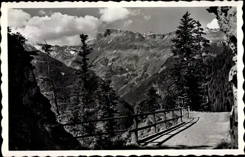 Ak Crans près Céligny Kt. Waadt Schweiz, le Pont du Diable et le Rawyl