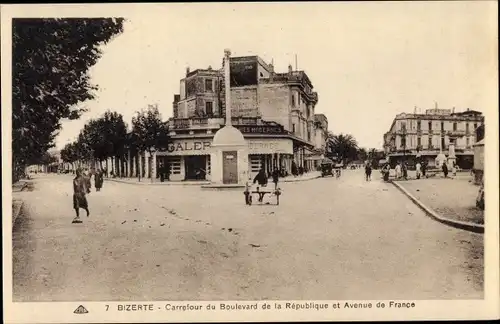 Ak Bizerte Tunesien, Carrefour du Boulevard de la Republique et Avenue de France
