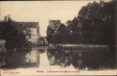 Ak Maisse Essonne, L'Abreuvoir et le Moulin de Ville