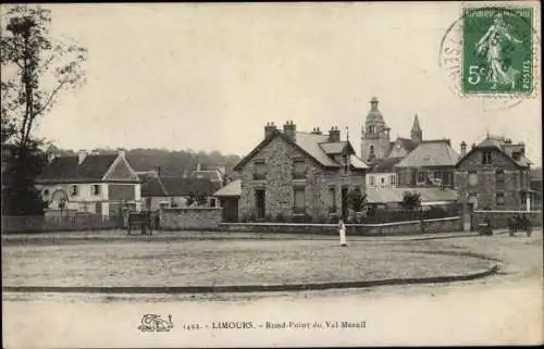 Ak Limours Essonne, Rond Point du Val Mesnil