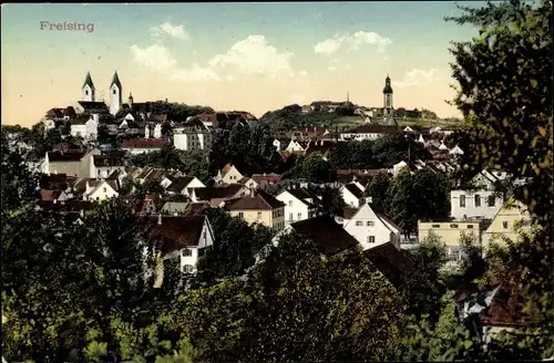 Ak Freising in Oberbayern, Blick auf den Ort