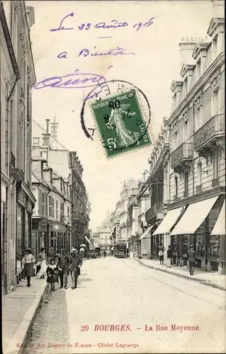 Ak Bourges Cher, La Rue Moyenne