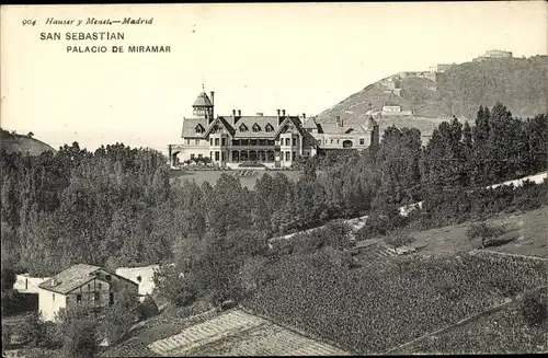 Ak San Sebastian Baskenland, Palacio de Miramar, vista exterior, bosque