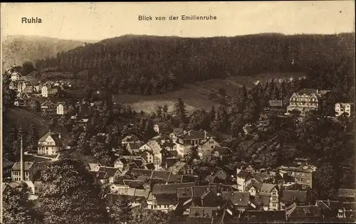 Ak Ruhla in Westthüringen, Blick von der Emilienruhe, Panorama vom Ort