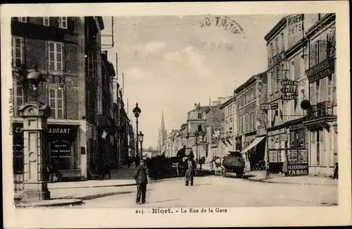 Ak Niort Deux Sèvres, La Rue de la Gare