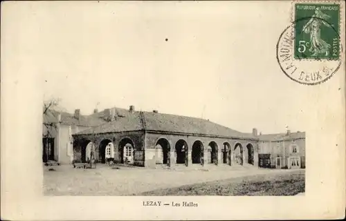 Ak Lezay Deux Sèvres, Les Halles