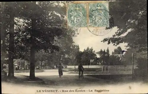 Ak Le Vésinet Yvelines, Rue des Ecoles, La Sapinière