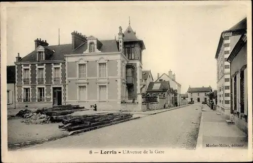 Ak Lorris Loiret, L'Avenue de la Gare