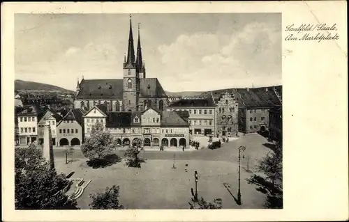 Ak Saalfeld an der Saale Thüringen, Marktplatz, Kirche