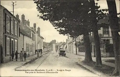 Ak Donnemarie en Montois Seine et Marne, Route de Nangis, Vue prise du Boulevard d'Haussonville