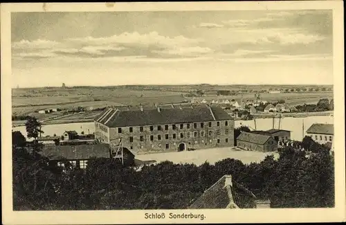 Ak Sønderborg Sonderburg Dänemark, Blick auf das Schloss