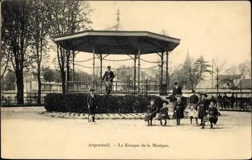 Ak Argenteuil Val d'Oise, Le Kiosque de la Musique, Mädchen, Mann mit Hund