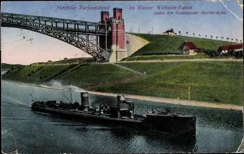 Ak Deutsches Kriegsschiff, Hochseetorpedoboot, Kaiser Wilhelm Kanal, Levensauer Hochbrücke
