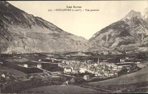 Ak Guillestre Hautes Alpes, Vue générale