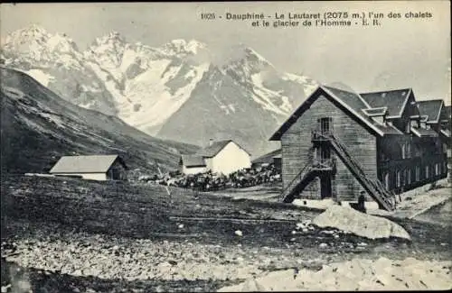 Ak Dauphiné Hautes Alpes, Le Lautaret, l'un des chalets et le glacier de l'Homme