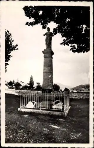 Ak Chorges Hautes Alpes, Monument aux Morts