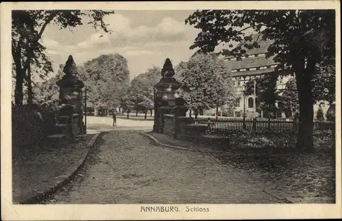 Ak Annaburg im Kreis Wittenberg, Schloss, Eingang