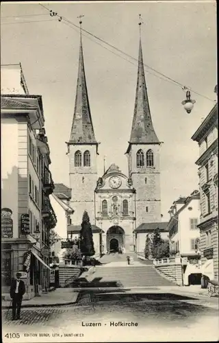 Ak Luzern Stadt Schweiz, Hofkirche, Straßenansicht