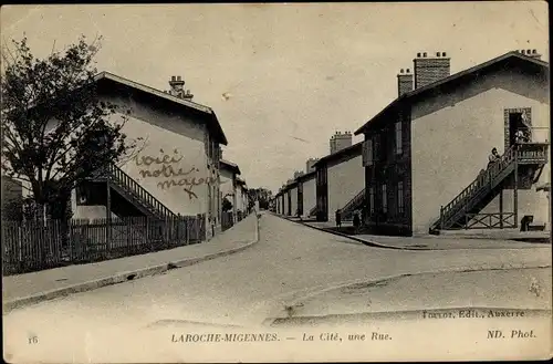Ak Laroche Migennes Yonne, La Cité, une Rue