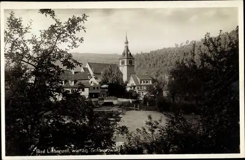 Ak Bad Liebenzell im Schwarzwald, Teilansicht der Ortschaft, Wald, Turm