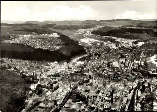 Ak Tailfingen Albstadt im Zollernalbkreis, Panorama vom Ort, Fliegeraufnahme