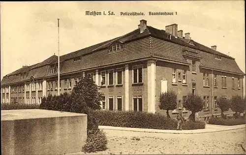 Ak Meißen in Sachsen, Blick auf das Beamtenhaus 1 der Polizeischule