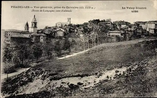 Ak Pradelles Haute-Loire, Vue générale, prise du Calvaire