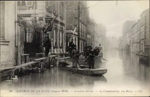 Ak Levallois Perret Hauts de Seine, Crue de la Seine 1910, Commissariat, Rue Rivay