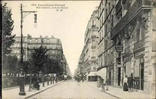 Ak Levallois Perret Hauts de Seine, Rue Gravel vers la Mairie