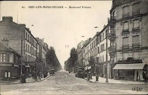 Ak Issy les Moulineaux Hauts de Seine, Boulevard Voltaire