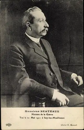 Ak Monsieur Berteaux, Ministre de la Guerre, Tué à Issy les Moulineaux 1911