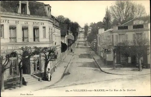 Ak Villiers sur Marne Val de Marne, La Rue de la Station